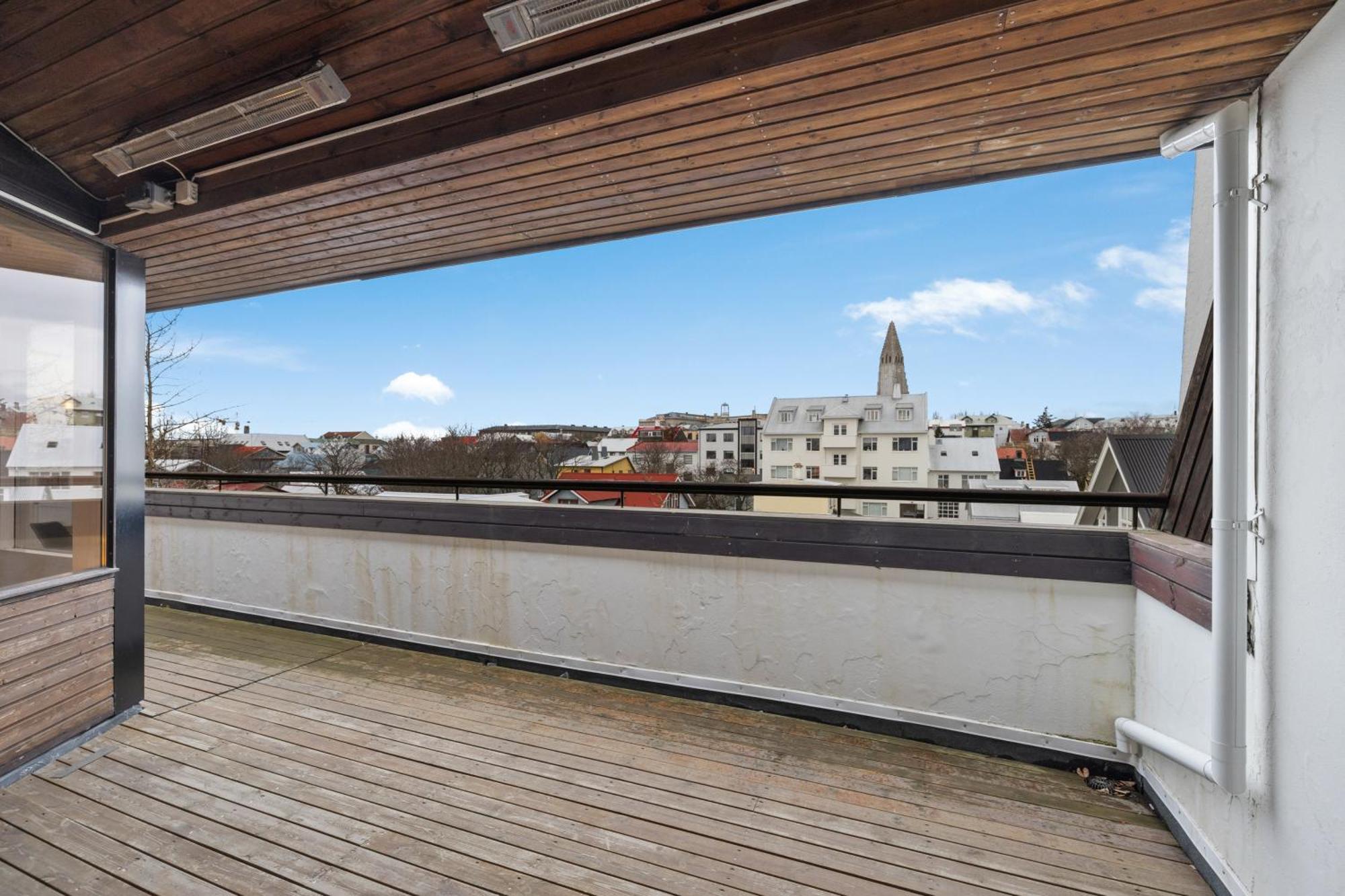 Penthouse Apt On The Shopping Street-Free Parking Ρέυκιαβικ Εξωτερικό φωτογραφία
